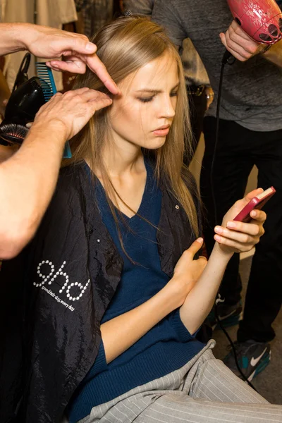 Look 17